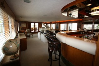 Dream Seeker - Main Saloon